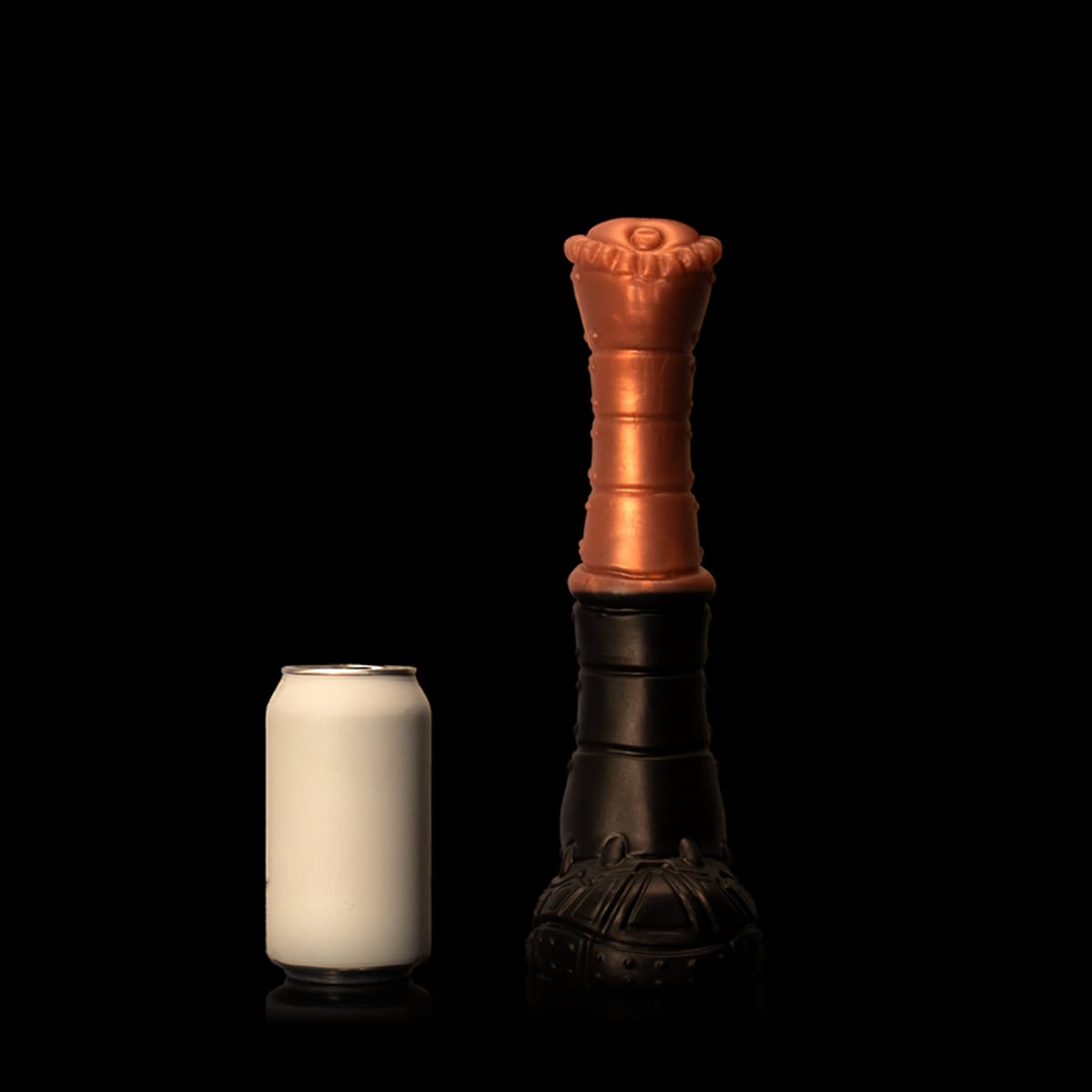 Horse Dildo Monster D com estilo steampunk e sensação cavalar inconfundível