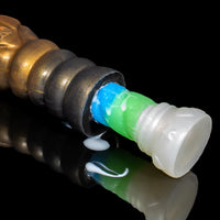 Sex toy Monster D com textura interna que aumenta a fricção e o prazer